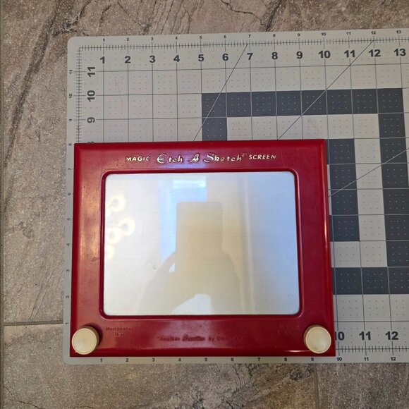 Vintage 1960s Etch A Sketch Original Version by Ohio Art Still Works! - Picture 5 of 6